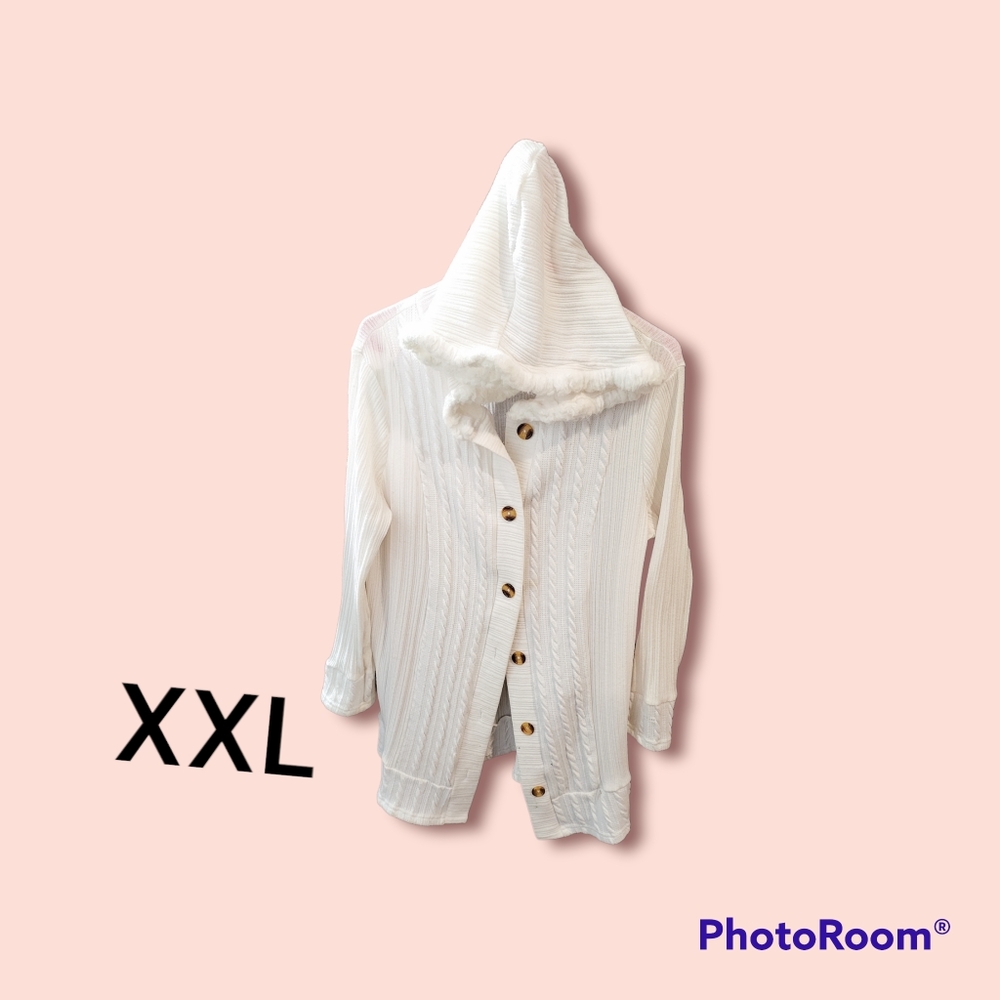 Mid-length white knit hooded sweater